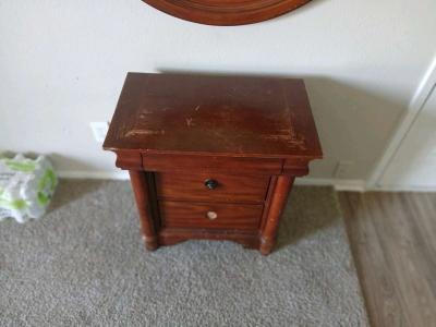 Dresser Nightstand Lamp Ready - Thumbnail 3