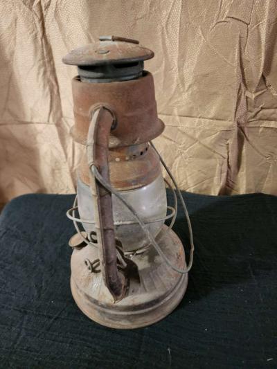 Deitz oil lamp - Thumbnail 2