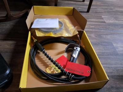 torch outfit open box new - Thumbnail 2