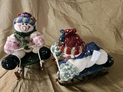 Snowman sled decor - Thumbnail 2