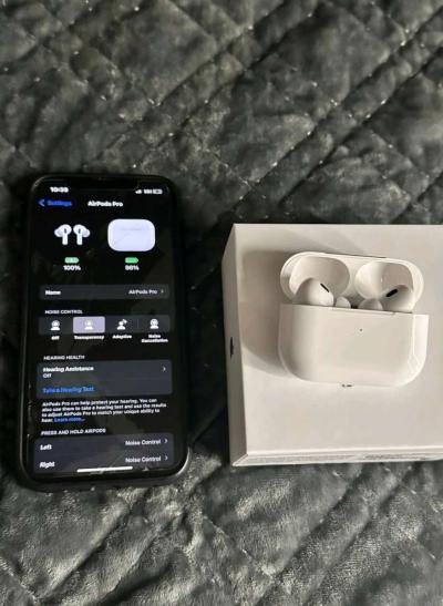 Airpod Pro 2nd Generation - Thumbnail 3