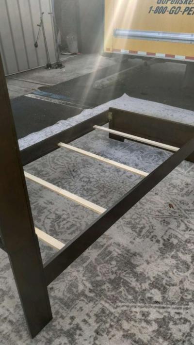 Preowned Twin Size Bed - Thumbnail 5