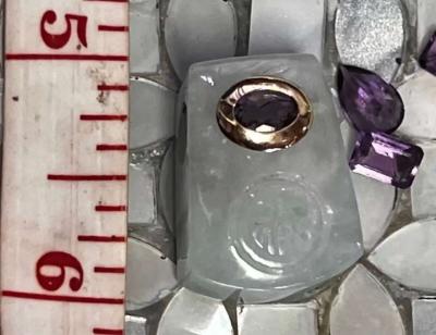 14K Gold Carved Jade  Amethyst Pendant - Thumbnail 6
