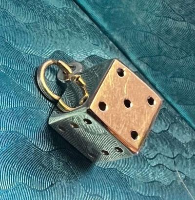 18K Gold 10mm Dice Pendant - Thumbnail 3