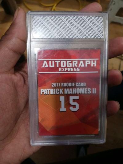 autograph express patrick mahomes 2