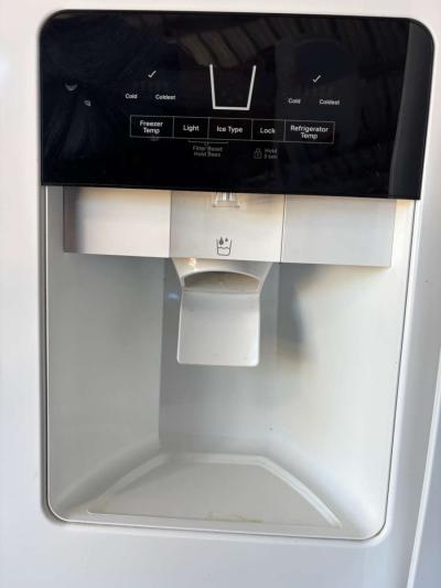 Double door Whirlpool Refrigerator - Thumbnail 2