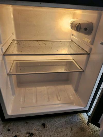 mini fridge - Thumbnail 3