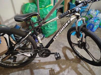 mountain bike - Thumbnail 3