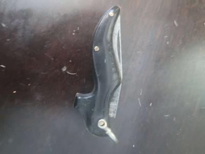 key fob  women used these back in the late 1800s up to 1920s - Thumbnail 2