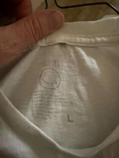 Nirvana smiley Tshirt - Thumbnail 2