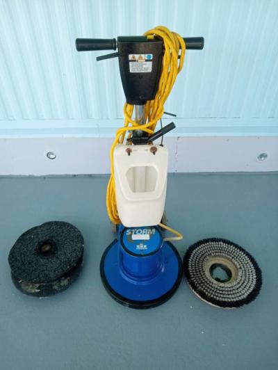 machine to polish floors or remove wax - Thumbnail 2