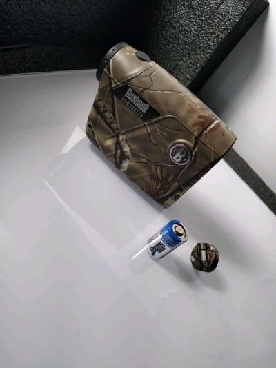 Bushnell rangefinderCamo Bowhunter Adam Clark edition - Thumbnail 5