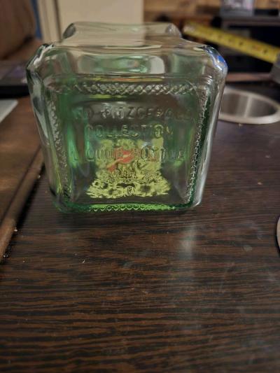 whiskey bottle - Thumbnail 2