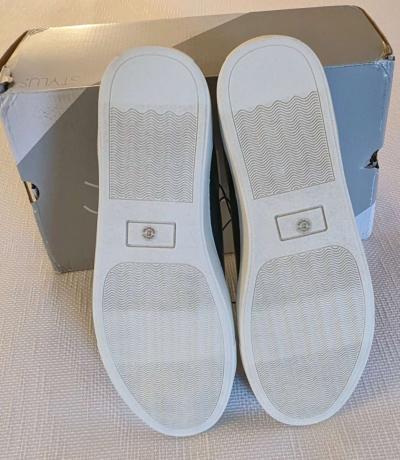 Stylus Snickers - Thumbnail 5