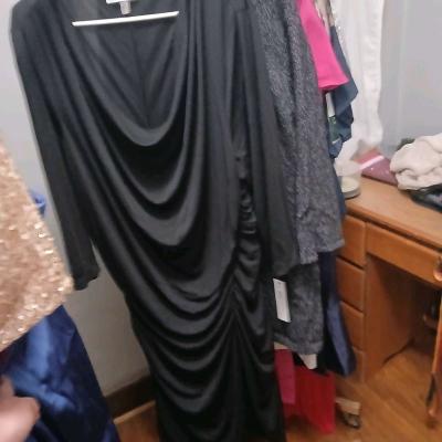 I have sizes 2 to 28 all name brand all brand new - Thumbnail 4