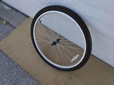 Nice Huffty Bicycle Front Wheel and Tire 26 X 195 Like New - Thumbnail 3