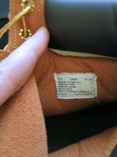 Timberland Boots size 6M Boys - Thumbnail 4