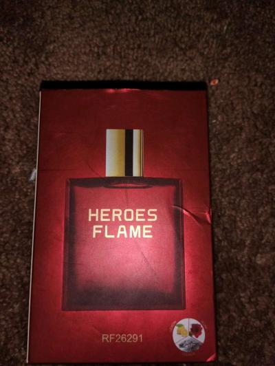 luxury smelling designer for a low price sells out quickly - Thumbnail 2