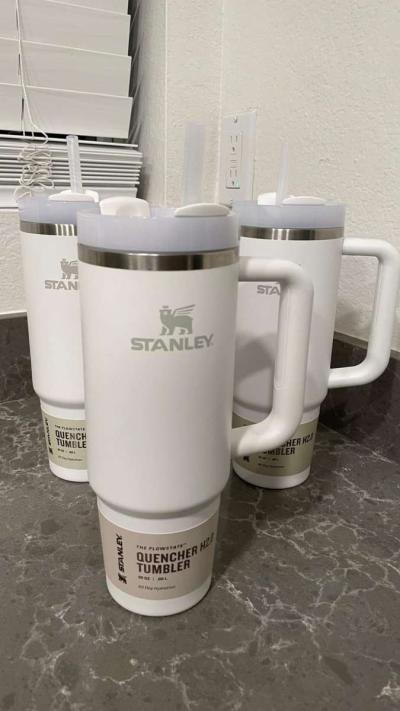 stanelys - Thumbnail 2