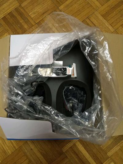 BRAND NEW Foot massager with remote - Thumbnail 3