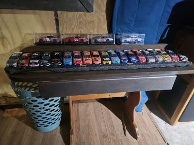 lot of collectable Diecast