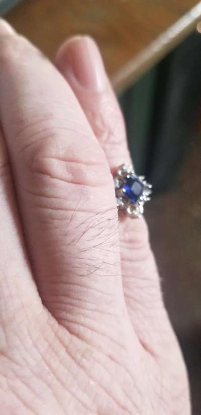Blue Sapphire Ring - Thumbnail 4