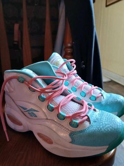 Reebok Question Trainers Allen Iversons Size 7 Pink and Blue - Thumbnail 6