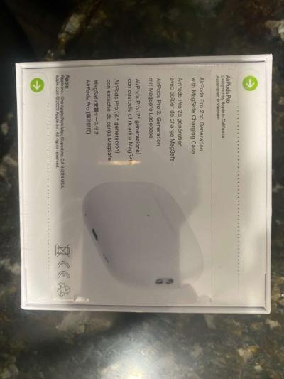 AirPods Pro 2nd Generation - Thumbnail 3