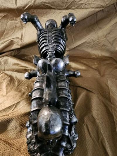 Skeleton biker wine bottle holder - Thumbnail 2