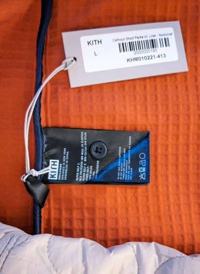 Parka Hoodie Rare find as no site has it for sale - Thumbnail 6