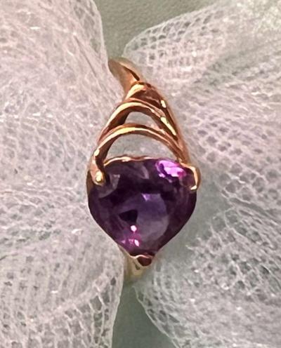 14K Gold Amethyst Heart Ring - Thumbnail 3