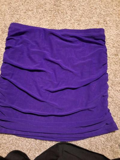 purple mini skirt in Burien - Thumbnail 2