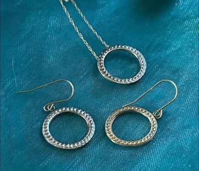 10K Gold Circle Pendant And  Earrings - Thumbnail 3