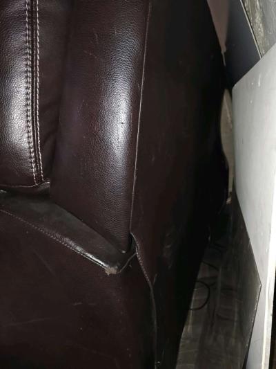 nice like new leather electric reclining couch - Thumbnail 2