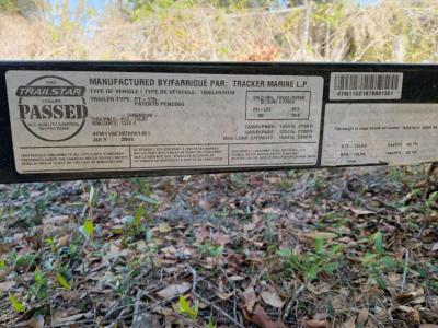 2006 bass tracker boat and tralier 300 or best offer - Thumbnail 4