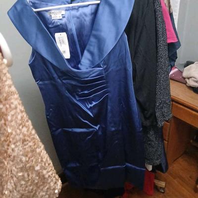 Brand Name DKNY LIZ TAYLOR LORD TAYLOR GAP - Thumbnail 2