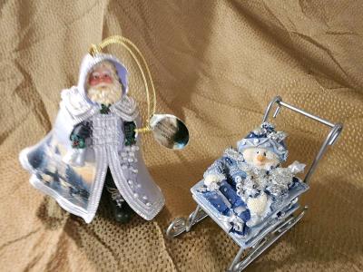 Thomas Kincade Old world Santa - Thumbnail 2