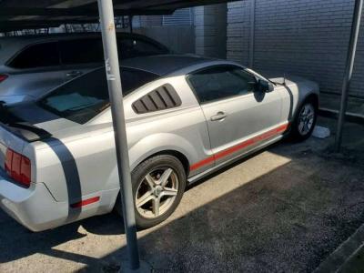 Ford Mustang 2005 standar - Thumbnail 3