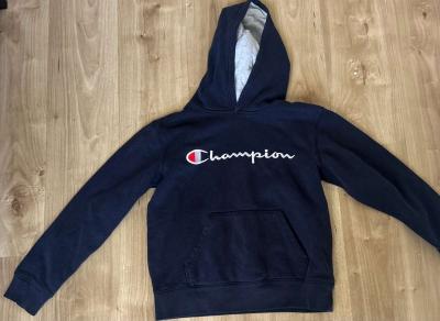 2 hoodies - Thumbnail 2