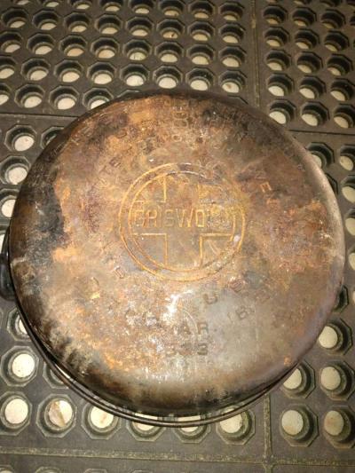 griswold tite top dutch oven 833 patent No 8 - Thumbnail 2