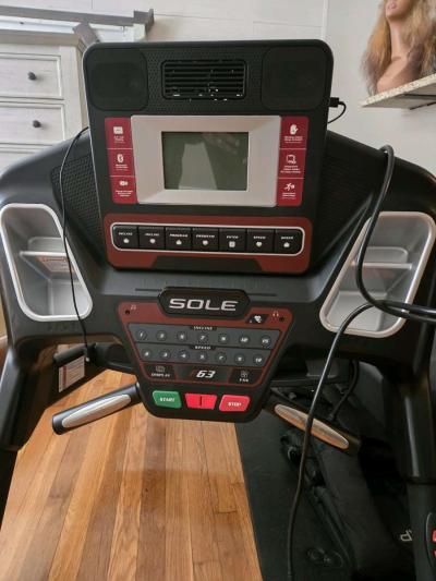 Treadmill - Thumbnail 2