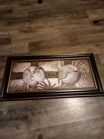 framed picture with double globes - Thumbnail 4