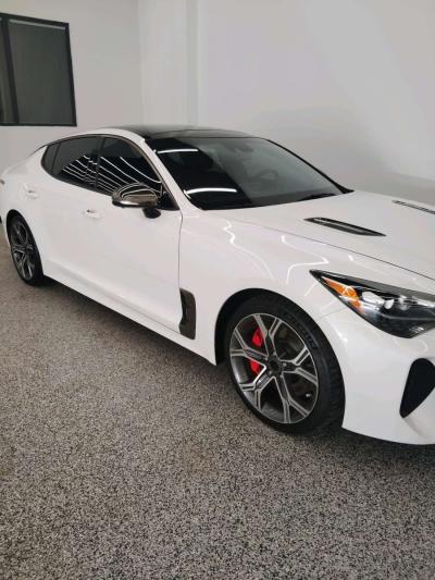 2020 Kia Stinger GT2 - Thumbnail 4