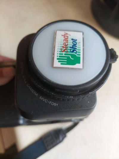 Sony Mavica Digital Camera - Thumbnail 4