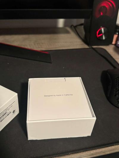 Apple AirPods Pro 2nd Generation - Thumbnail 3