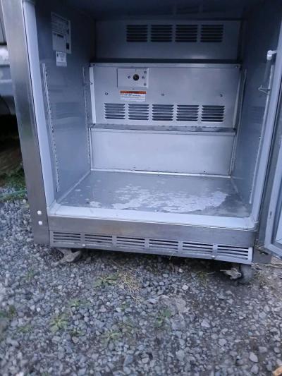 commercial undercover portable refrigerator - Thumbnail 3