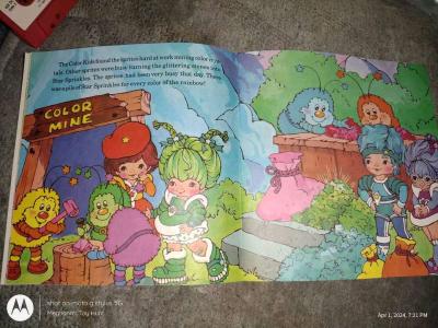 Vtg Rainbow Brite Reading Set w cassette tape - Thumbnail 3