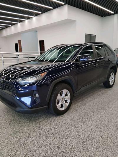 2021 Toyota RAV4 XLE - Thumbnail 2
