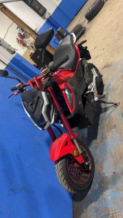 electric bike no battery or charger - Thumbnail 4