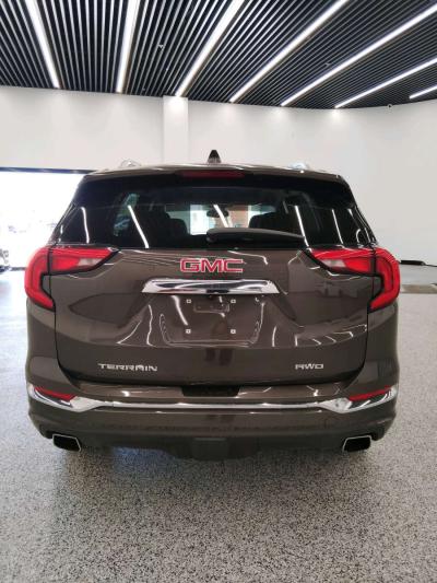 2019 GMC Terrain Denali - Thumbnail 4